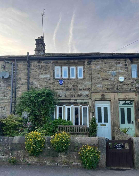 Steeton 17Th Century Cottage With Hidden Garden מראה חיצוני תמונה